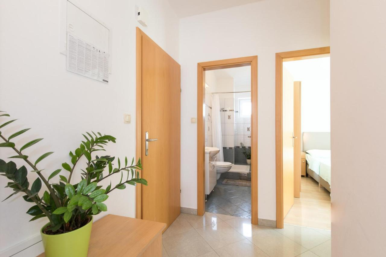 Apartment Cvijic Beige Punat Εξωτερικό φωτογραφία
