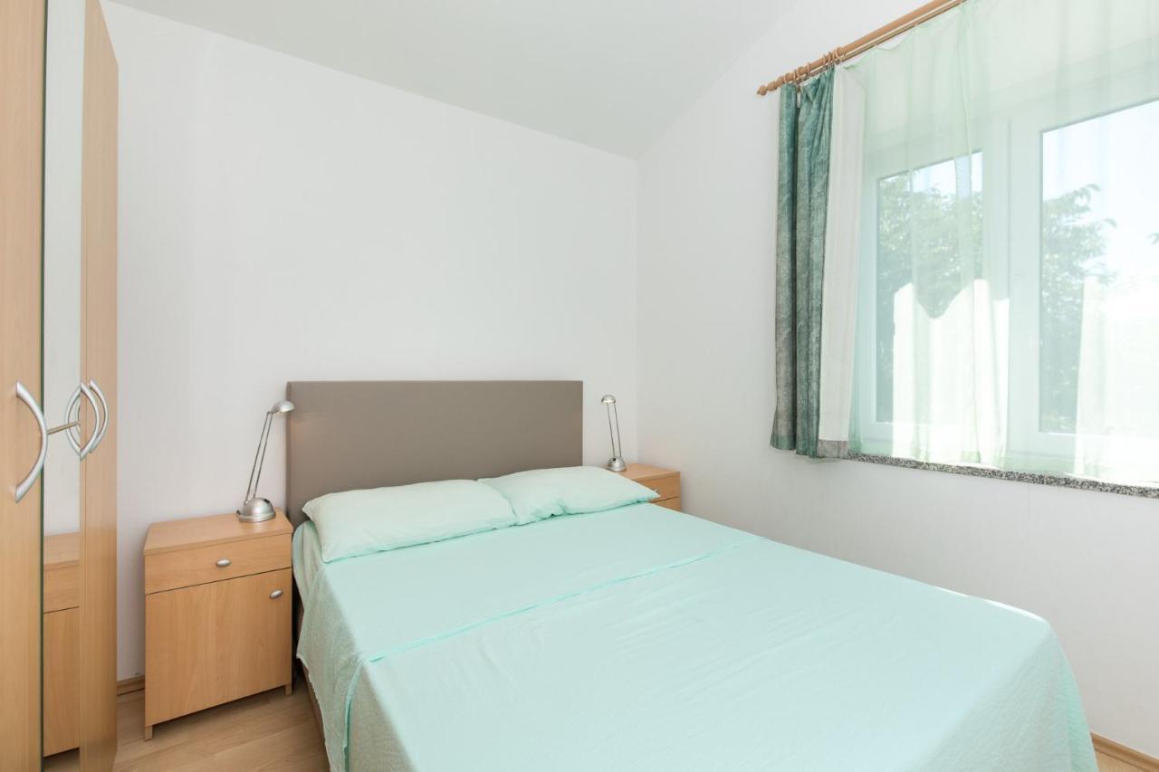 Apartment Cvijic Beige Punat Εξωτερικό φωτογραφία