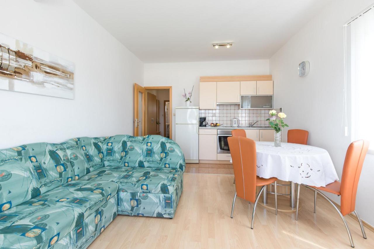 Apartment Cvijic Beige Punat Εξωτερικό φωτογραφία